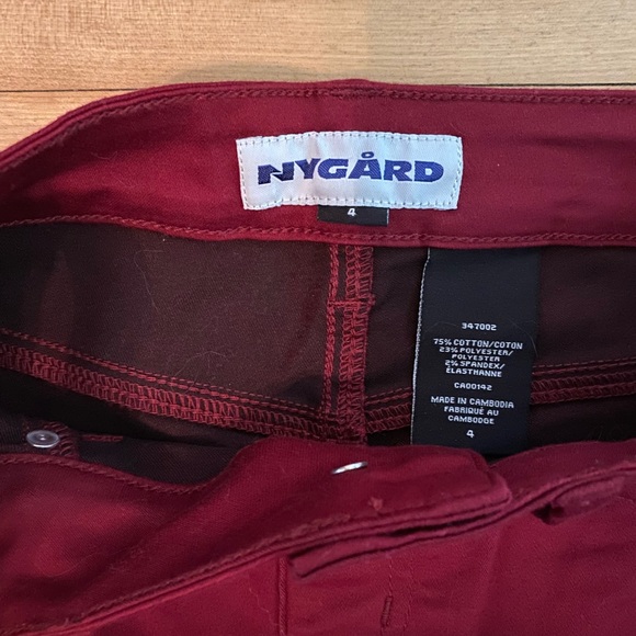 Nygard Dark Red Jeans, Size 4 - Picture 2 of 2